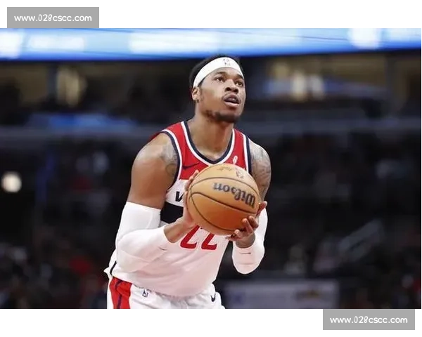 霍姆斯加盟帕纳辛纳科斯 税后 235 万欧合同敲定