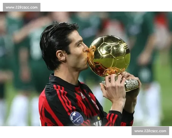 卡卡 AC 米兰双手指天！欧冠巅峰时刻高清壁纸珍藏✨